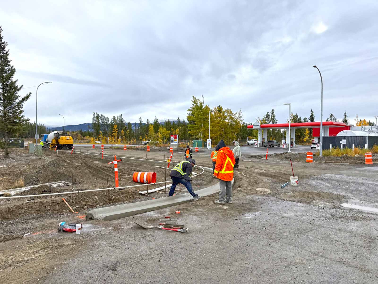 jlb concrete BC YK NWT curb gutter commercial